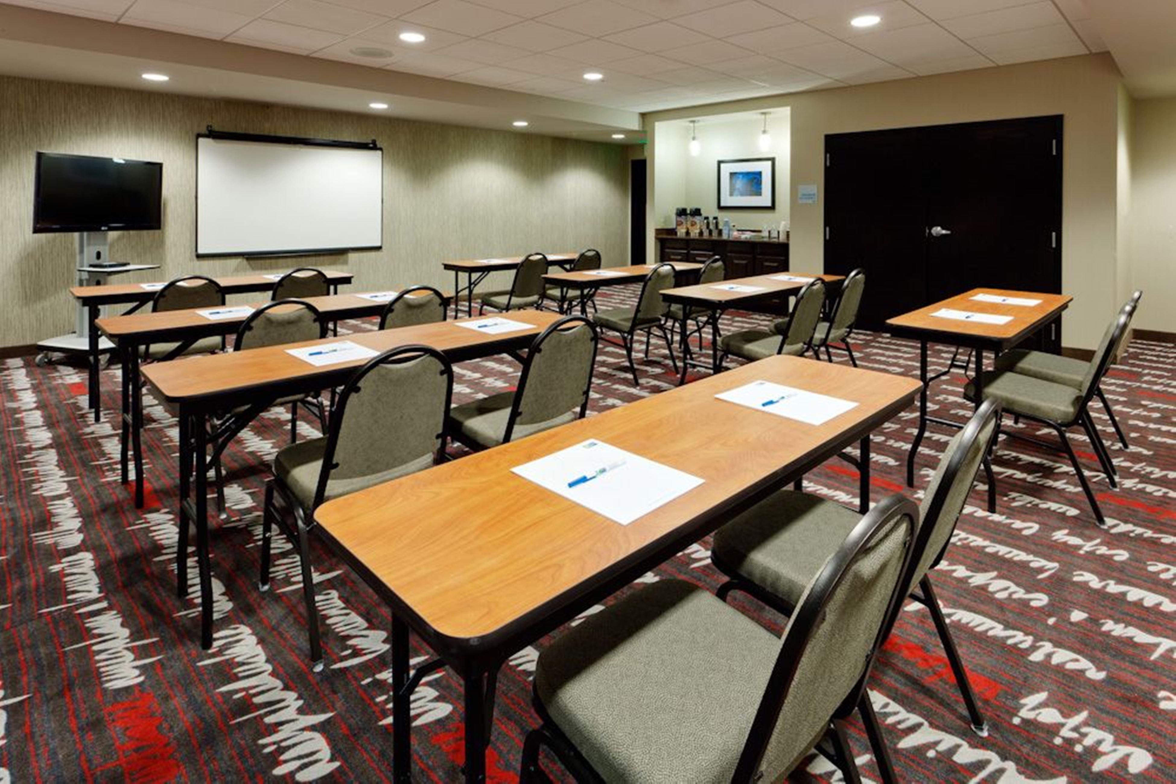 Holiday Inn Express & Suites Northeast By Ihg Йорк Экстерьер фото