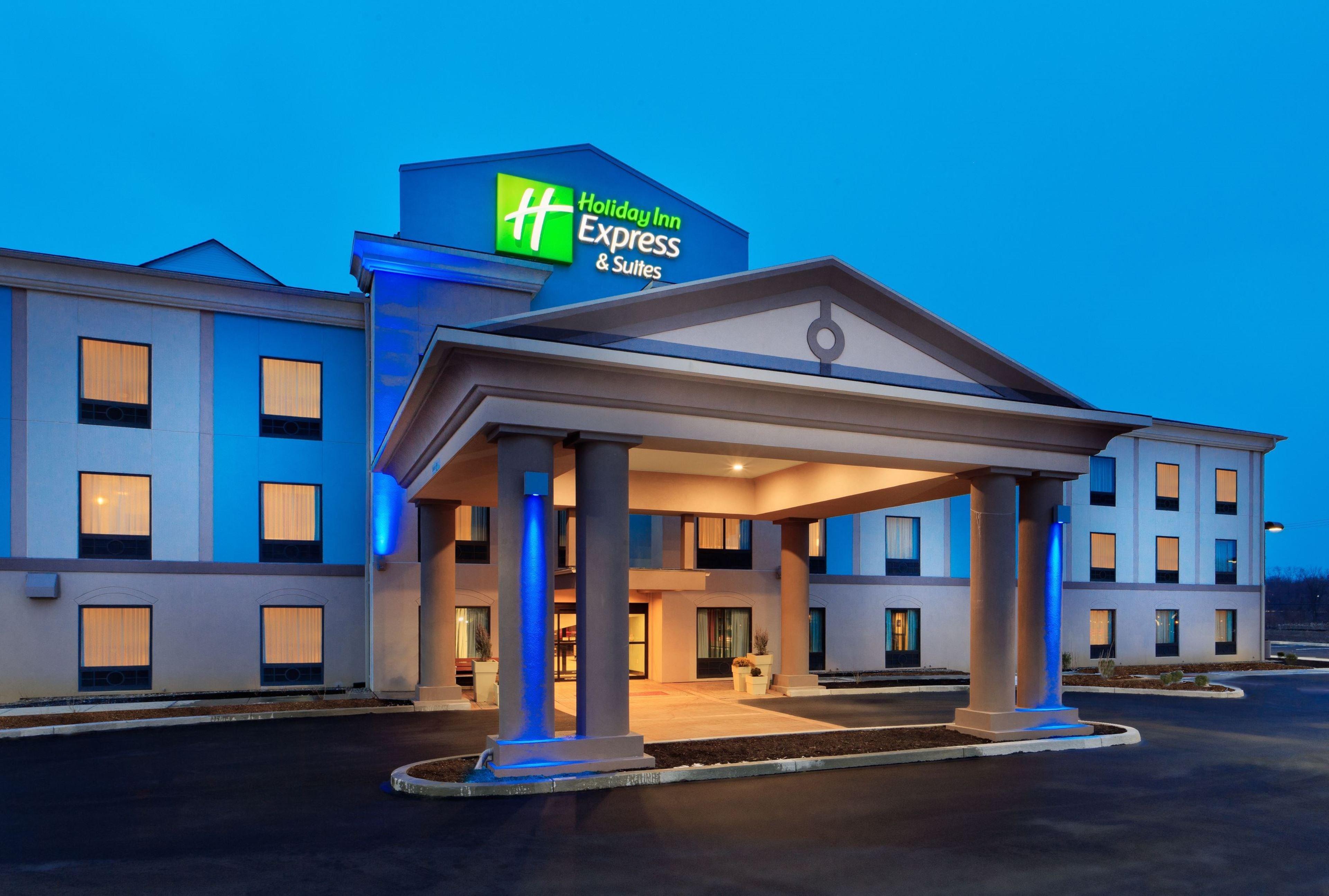 Holiday Inn Express & Suites Northeast By Ihg Йорк Экстерьер фото